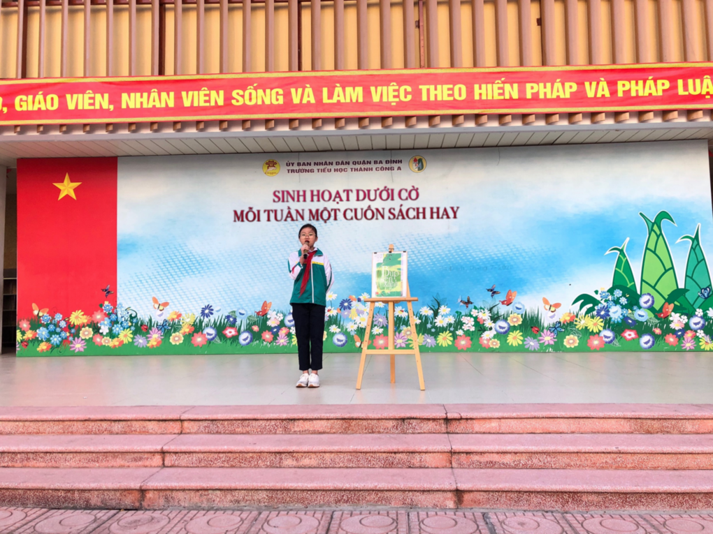 Liên đội trường TH Thành Công A: Đẩy mạnh Mô hình sinh hoạt chủ điểm “Mỗi tuần một câu chuyện đẹp, một cuốn sách hay, một tấm gương sáng”