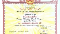 Bằng Công nhận Trường Tiểu học Thành Công A đạt chuẩn Quốc gia