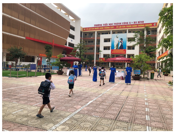 Học sinh Thành Công A hân hoan tới trường sau Đại dịch Covid-19