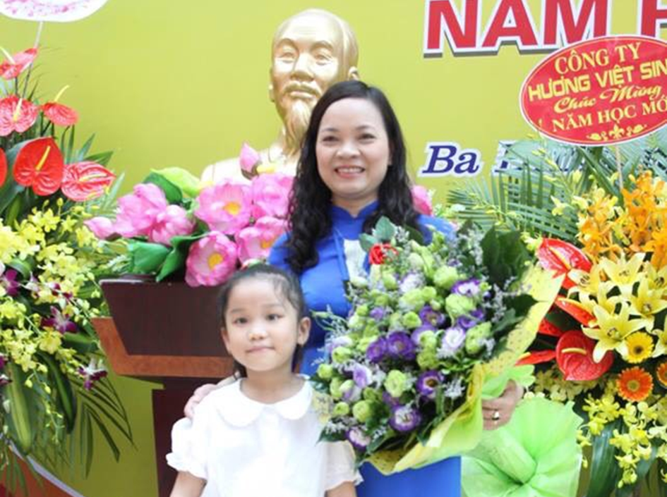 Cô giáo Phạm Thị Hồng Nghĩa – một tấm gương sáng về sự tận tâm, sáng tạo với nghề