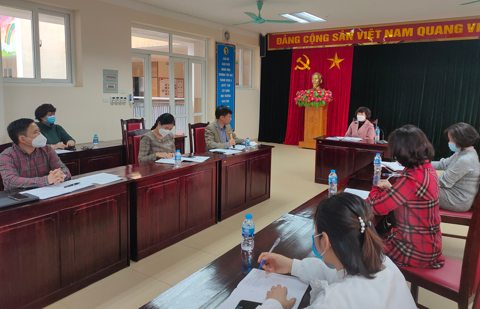 Trường Tiểu học Thành Công A tổ chức Họp đại diện cha mẹ học sinh các lớp sơ kết học kì I năm học 2021 -2022