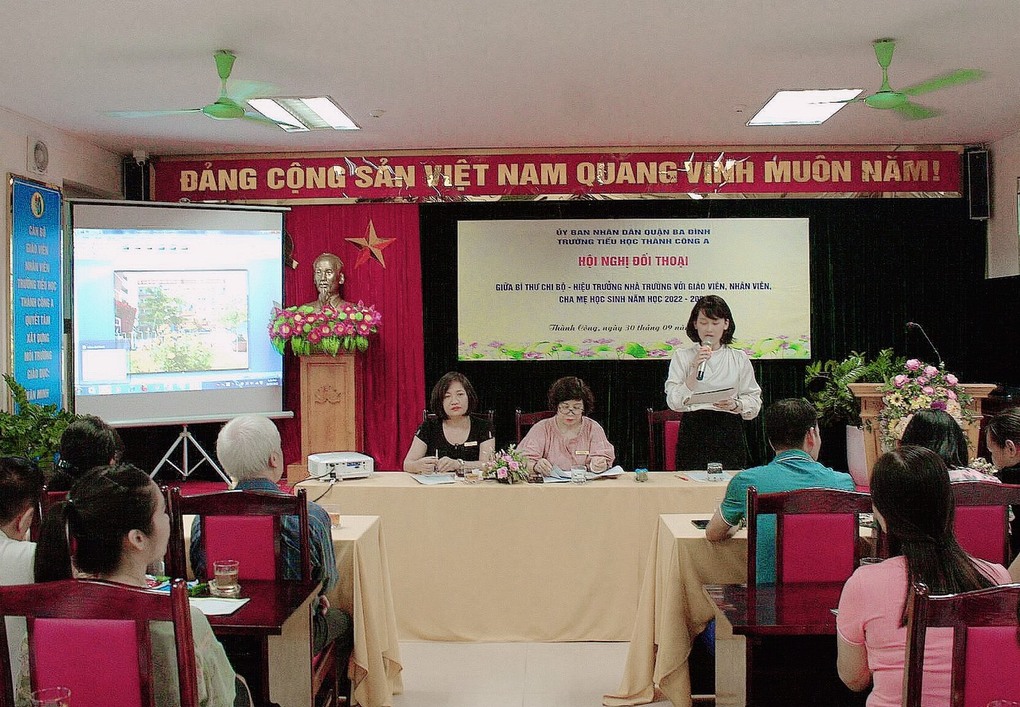 Trường Tiểu học Thành Công A tổ chức thành công hội nghị đối thoại giữa Bí thư chi bộ, Hiệu trưởng với CB, GV, NV và PHHS
