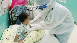 Cảnh báo nguy cơ nhiều trẻ mắc Covid-19 nặng khi số F0 ở trẻ gia tăng