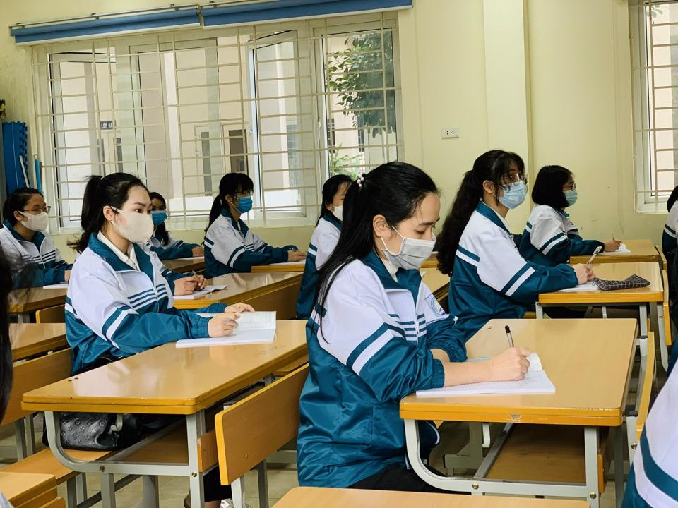 Ngành Giáo dục thống nhất toàn diện công tác cho học sinh đến trường