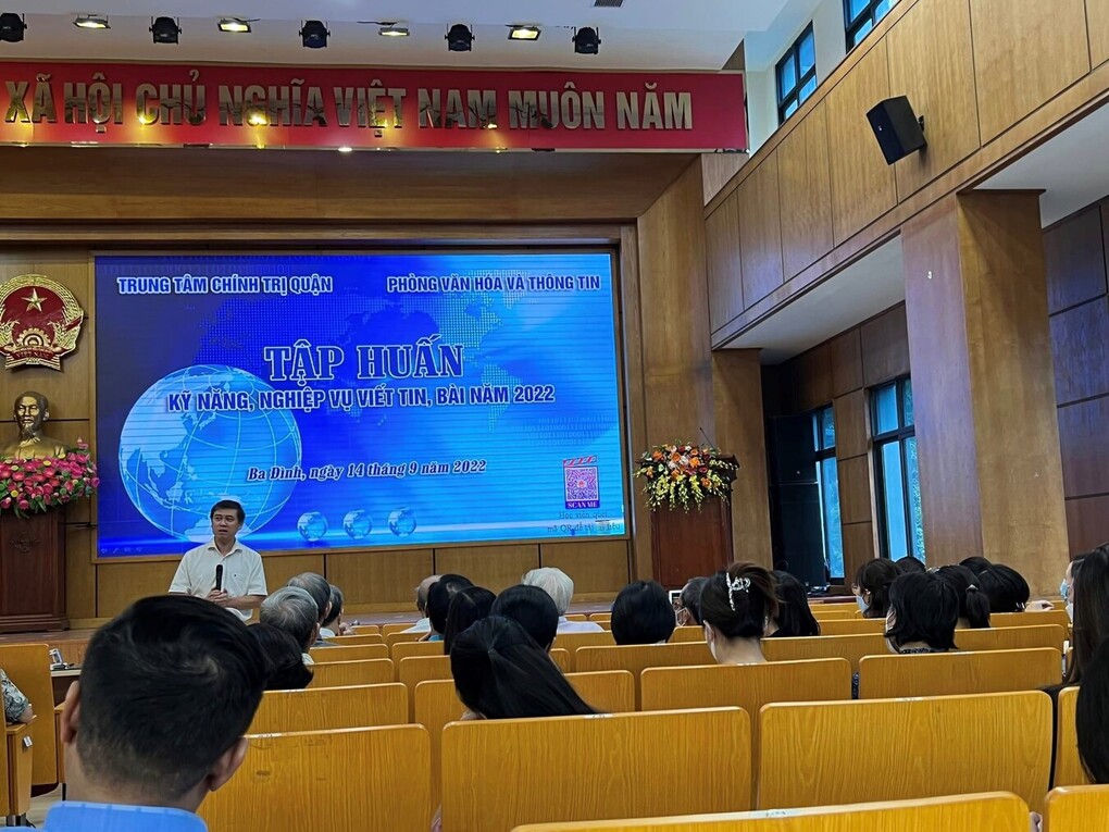 Trường TH Thành Công A tham dự “Lớp tập huấn kỹ năng, nghiệp vụ viết tin bài cho Cổng thông tin điện tử năm 2022”