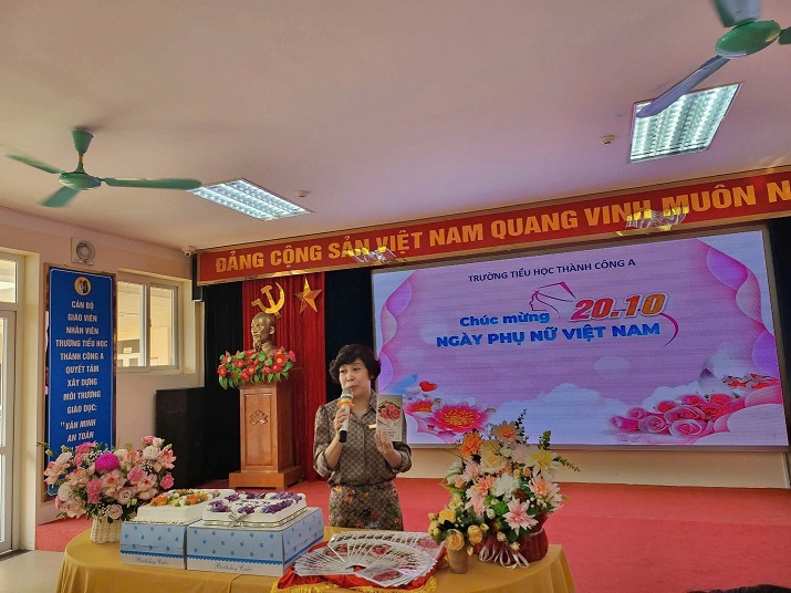 Công đoàn Trường Tiểu học Thành Công A tổ chức các hoạt động  chào mừng Ngày Phụ nữ Việt Nam 20/10
