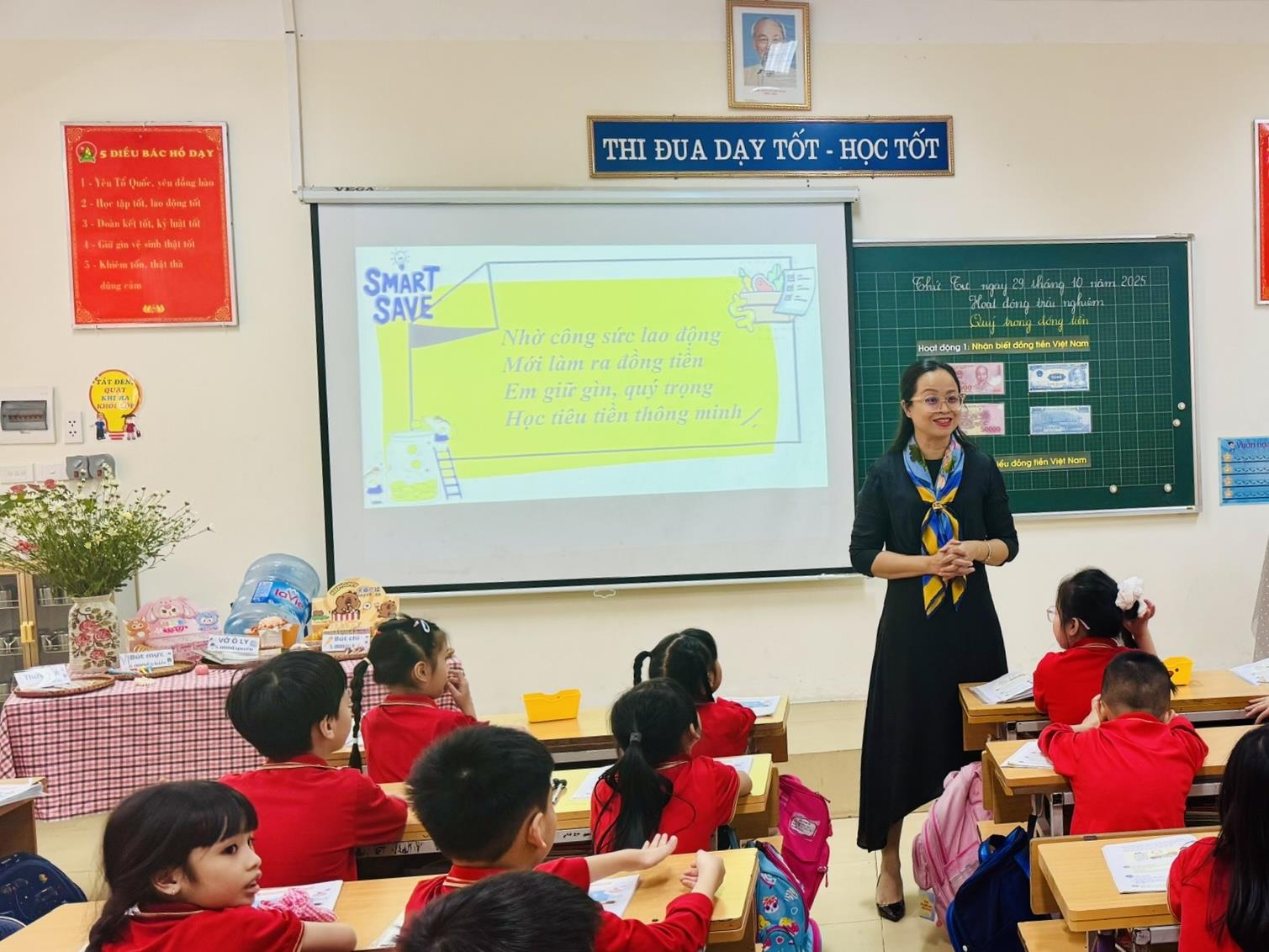 Khối 2 - Lan tỏa tinh thần học tập sáng tạo