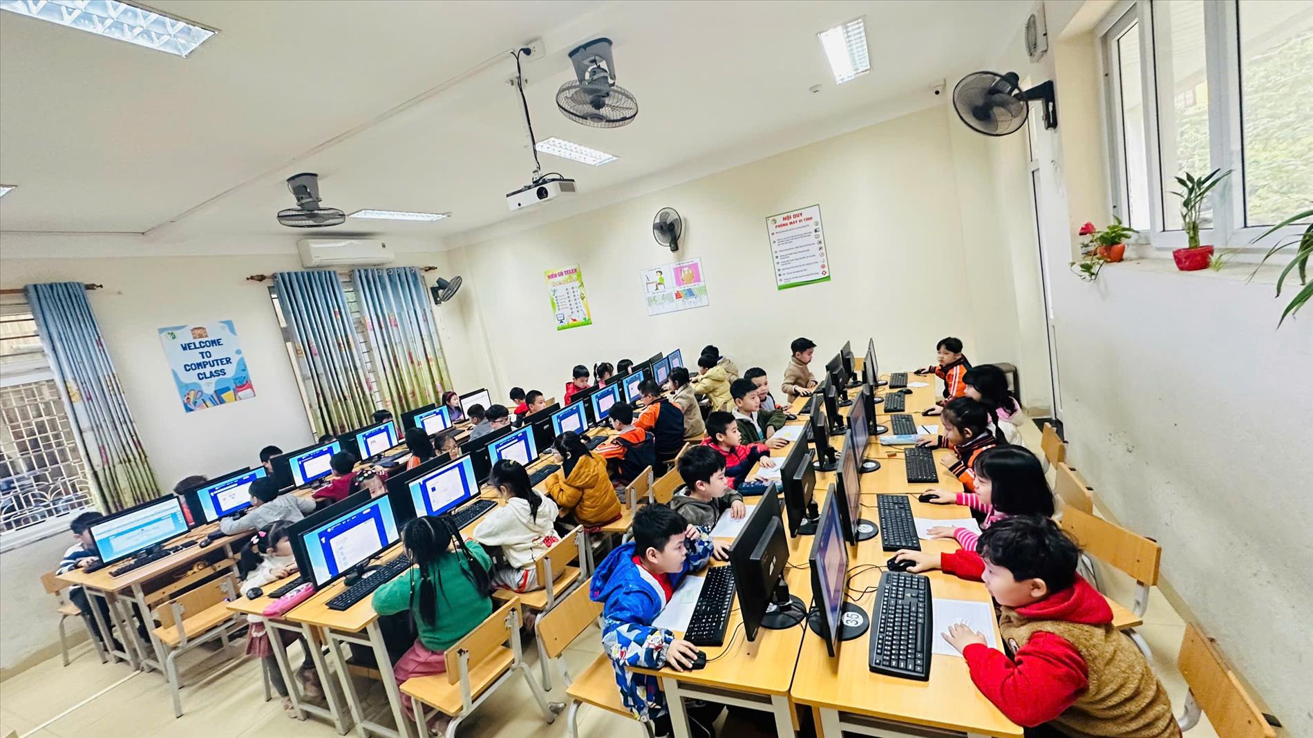 Học sinh trường Tiểu học Thành Công A tự tin chinh phục vòng Sơ khảo cấp Trường sân chơi “Đấu trường Toán học và Tiếng Anh” quận Ba Đình