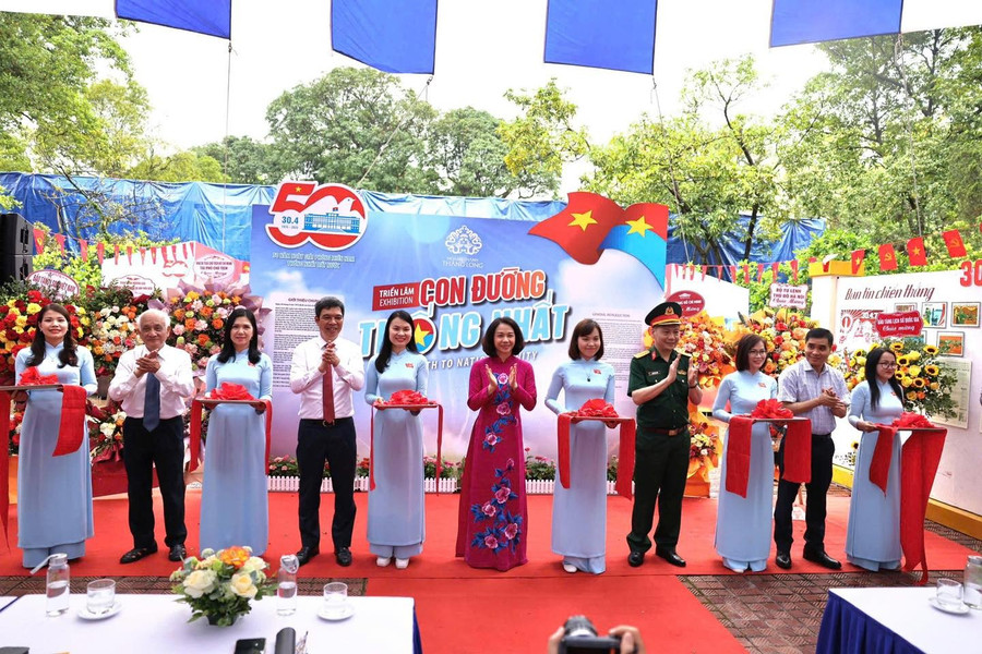 200 tài liệu quý tái hiện 'Con đường thống nhất' tại di tích Nhà và Hầm D67