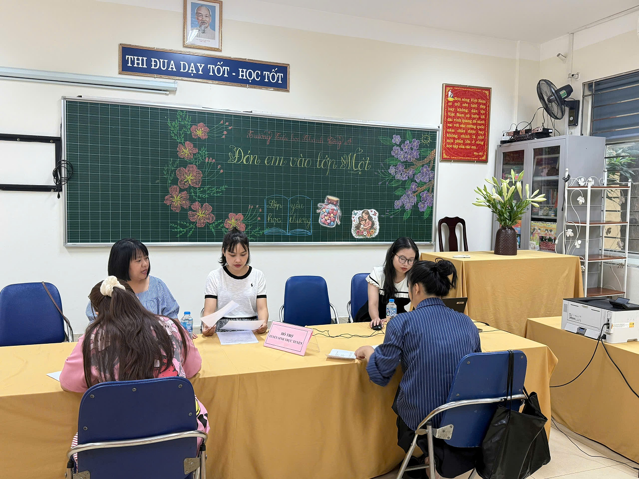 Trường Tiểu học Thành Công A hướng dẫn PHHS đăng kí Tuyển sinh trực tuyến vào lớp 1 năm học 2025-2026