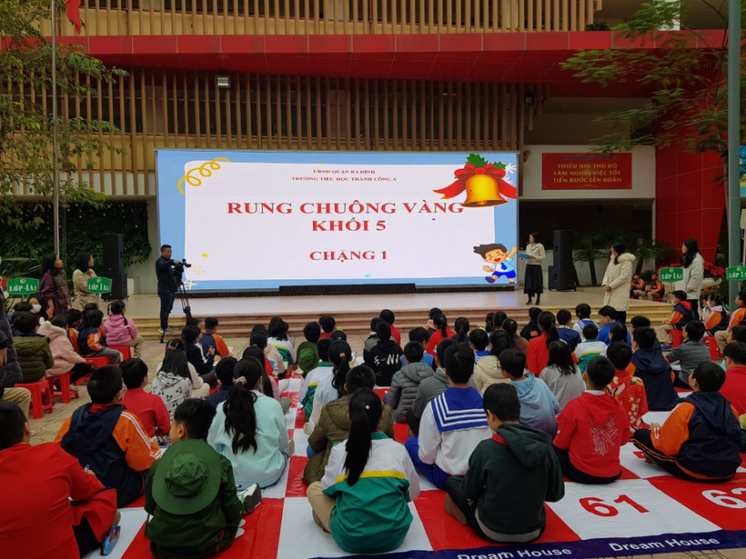 C:\Users\Tieu hoc Thanh CongA\Desktop\z3952762491991_ba3162d2a60fe11a456ffa2725bbd353.jpg