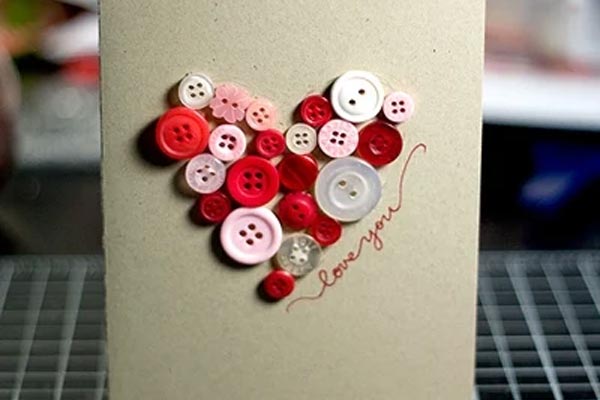 Thiệp 20/11 từ cúc áo 2