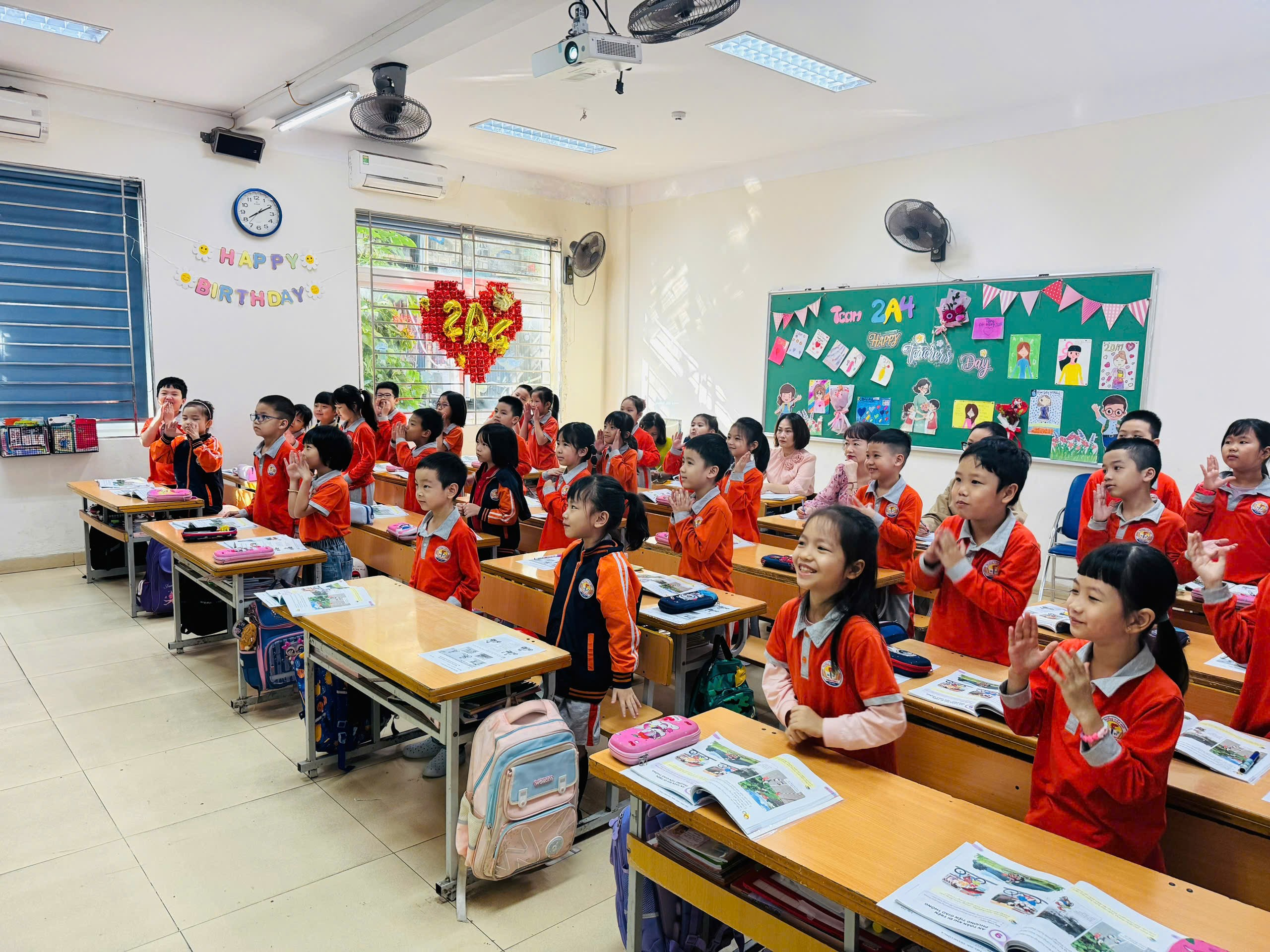 A group of children in a classroom
AI-generated content may be incorrect.