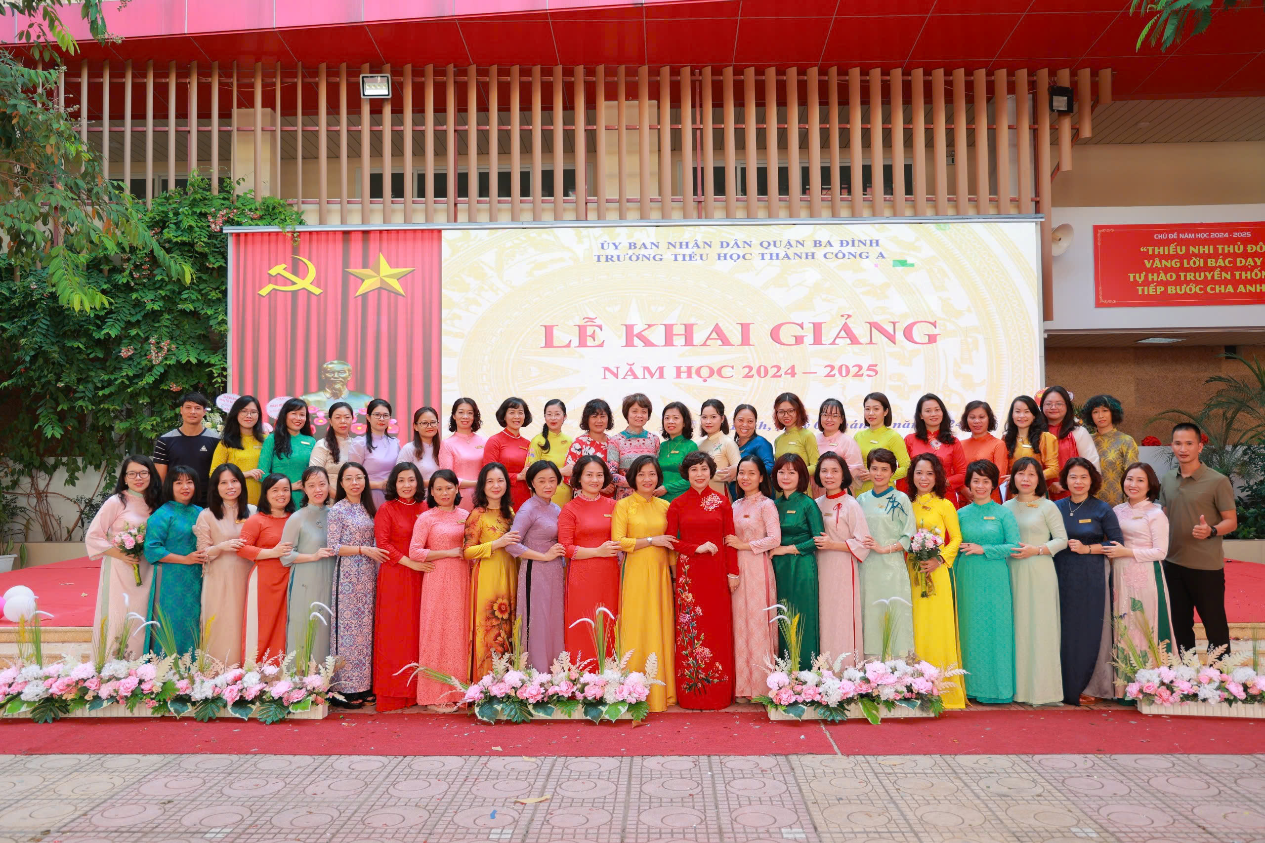D:\All\TCA\2024-2025\1. Ảnh hoạt động\2. Khai giảng\z5807329042570_cd8ea33d2f93154b6bada3f22b13a88d.jpg