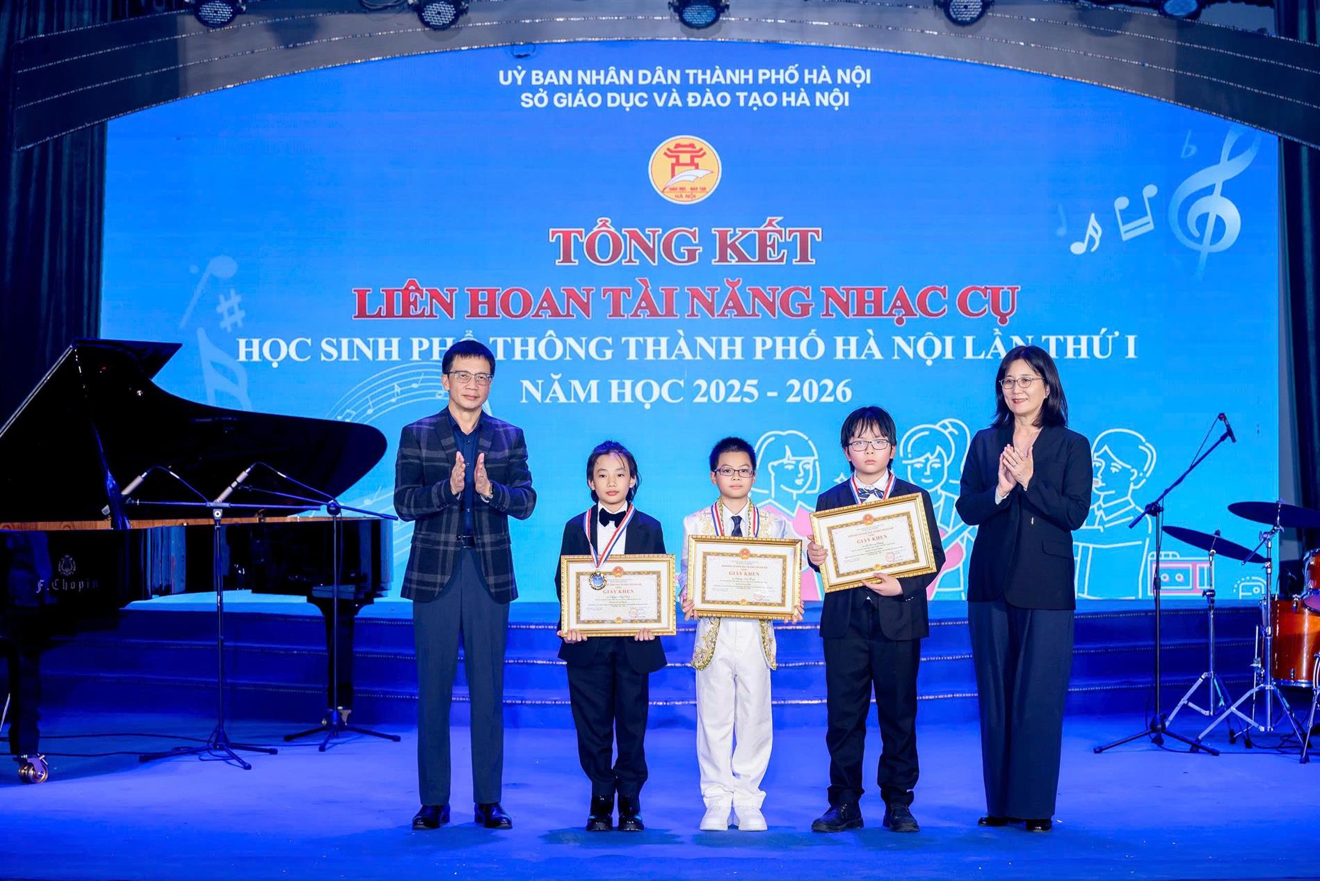 NIỀM TỰ HÀO CỦA TRƯỜNG TH THÀNH CÔNG A - "TÀI NĂNG NHÍ “ NGUYỄN DUY ANH- HUY CHƯƠNG VÀNG THÀNH PHỐ”